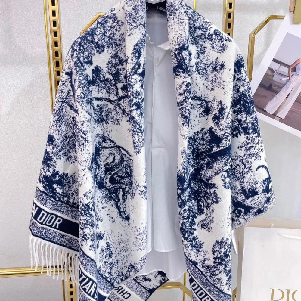 💎✨AUTHENTIC✨💎Dior scarf